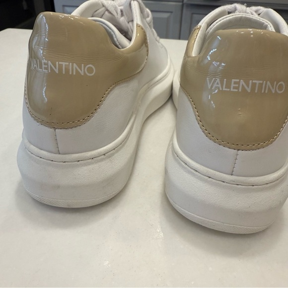 Valentino By Mario Valentino Fresia White Leather Sneaker Women's Sz 8 NEW - Picture 9 of 16